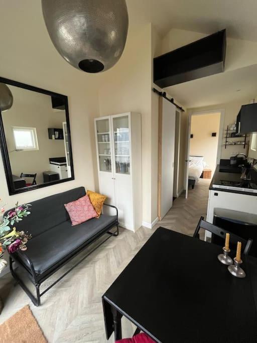 Renovated & Private Tinyhouse Den Haag Short Stay Appartment Dış mekan fotoğraf